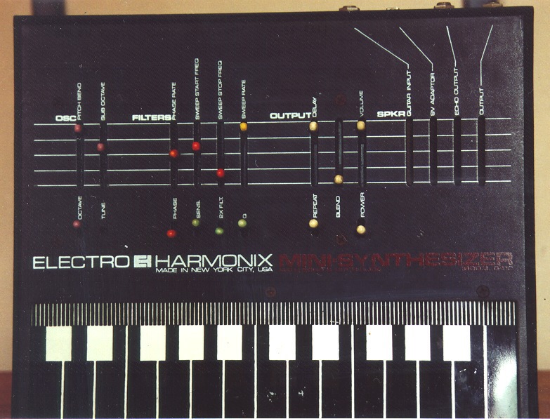 Synthmuseum.com - Electro-Harmonix : Mini-Synthesizer